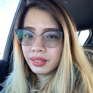 Meet your Posher, Ronalyn